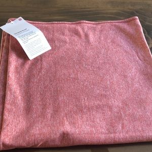 Lululemon Vinyasa Scarf NWT